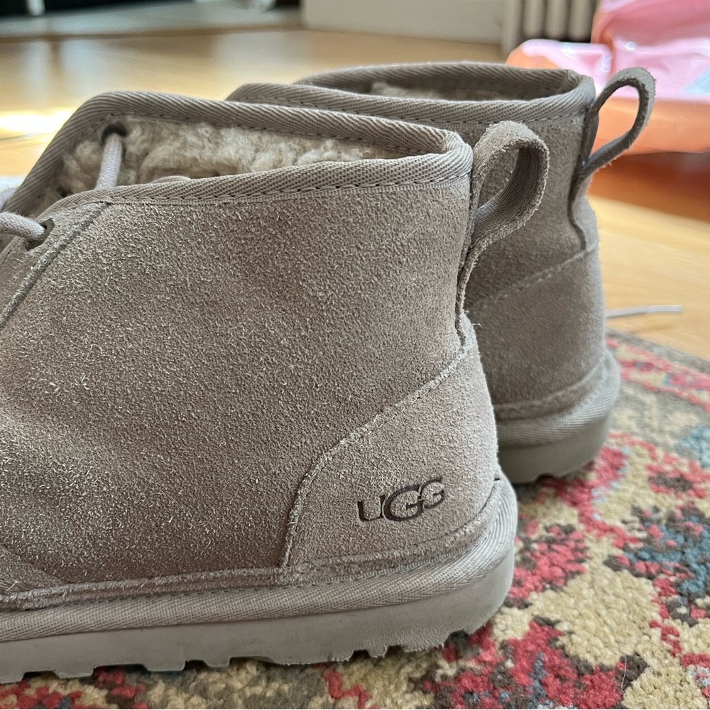 Final price 💕EUC UGG Neumel Chukka boots - Picture 2 of 6